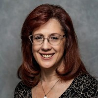 Suzanne Longone
